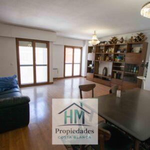Piso en venta en AV MAISONAVE, ALICANTE